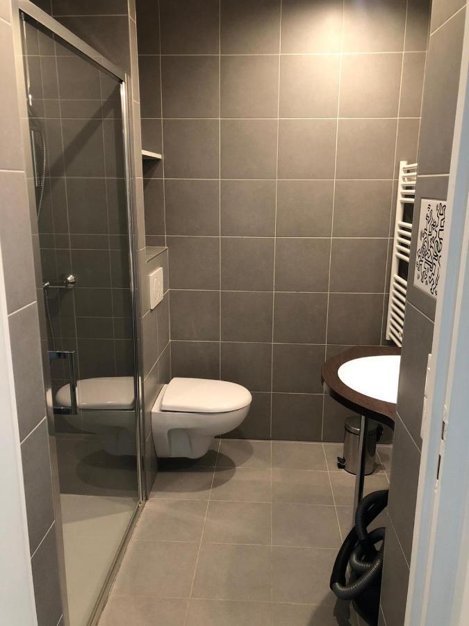 Resilodge Lyon 2 Екстериор снимка
